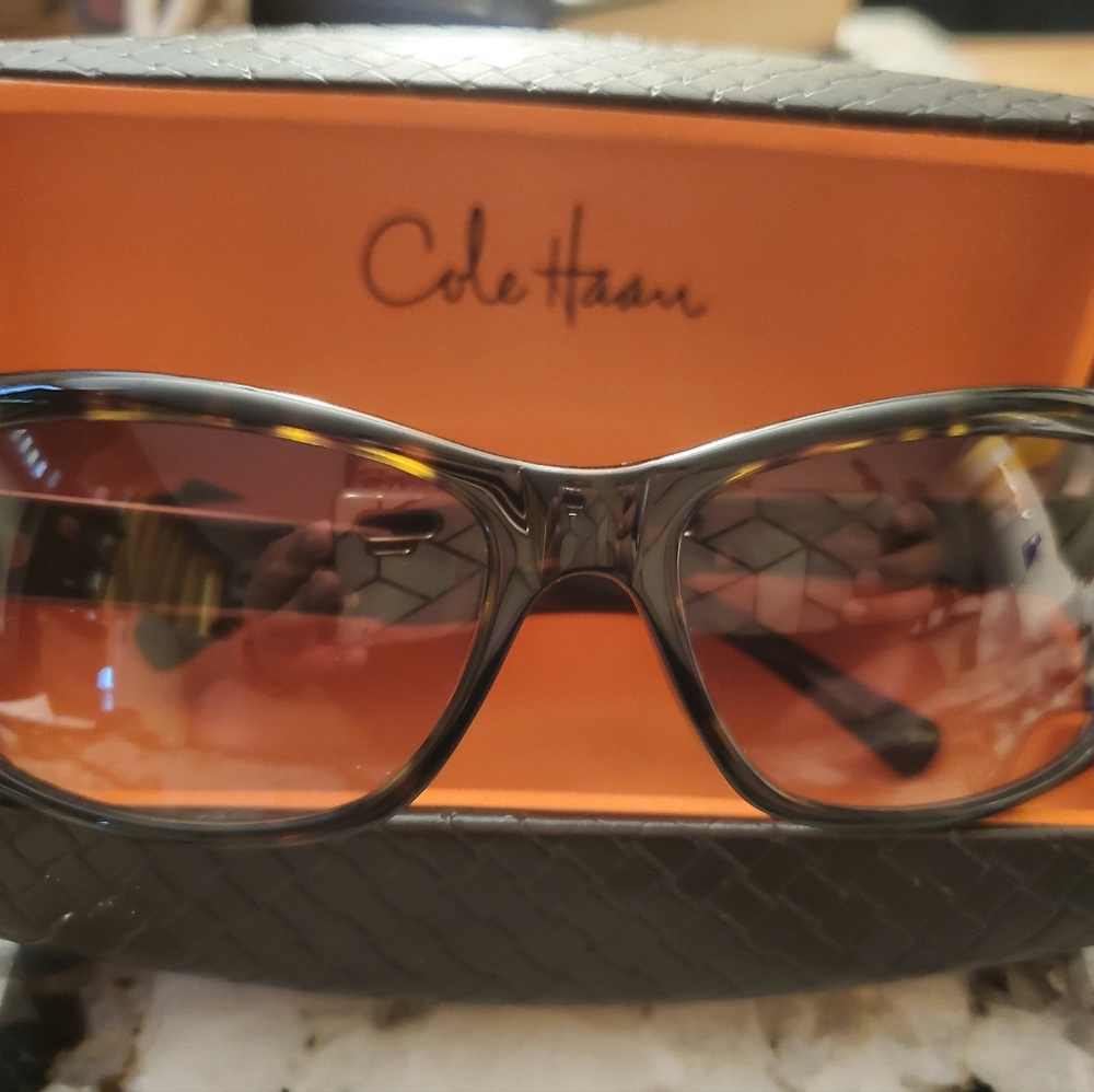Cole Haan woman sun glasses